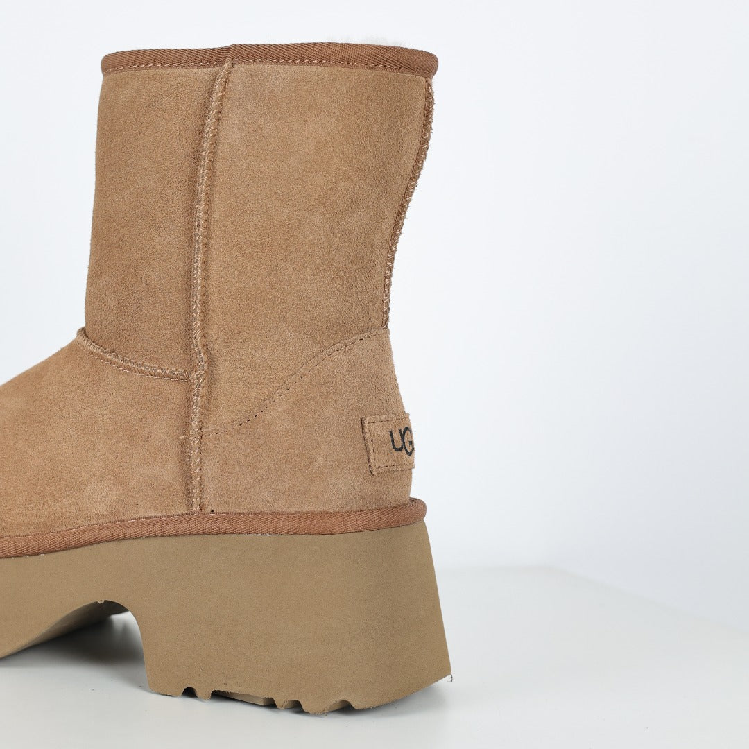 UGG Women's 5cm Platform Short Boots - Chestnut - view 4