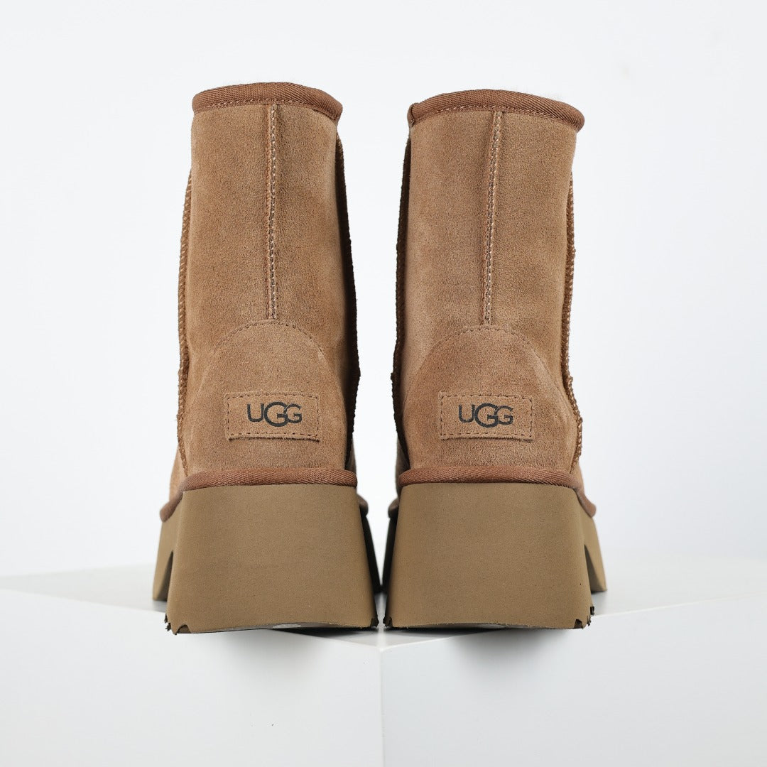 UGG Women's 5cm Platform Short Boots - Chestnut - view 8