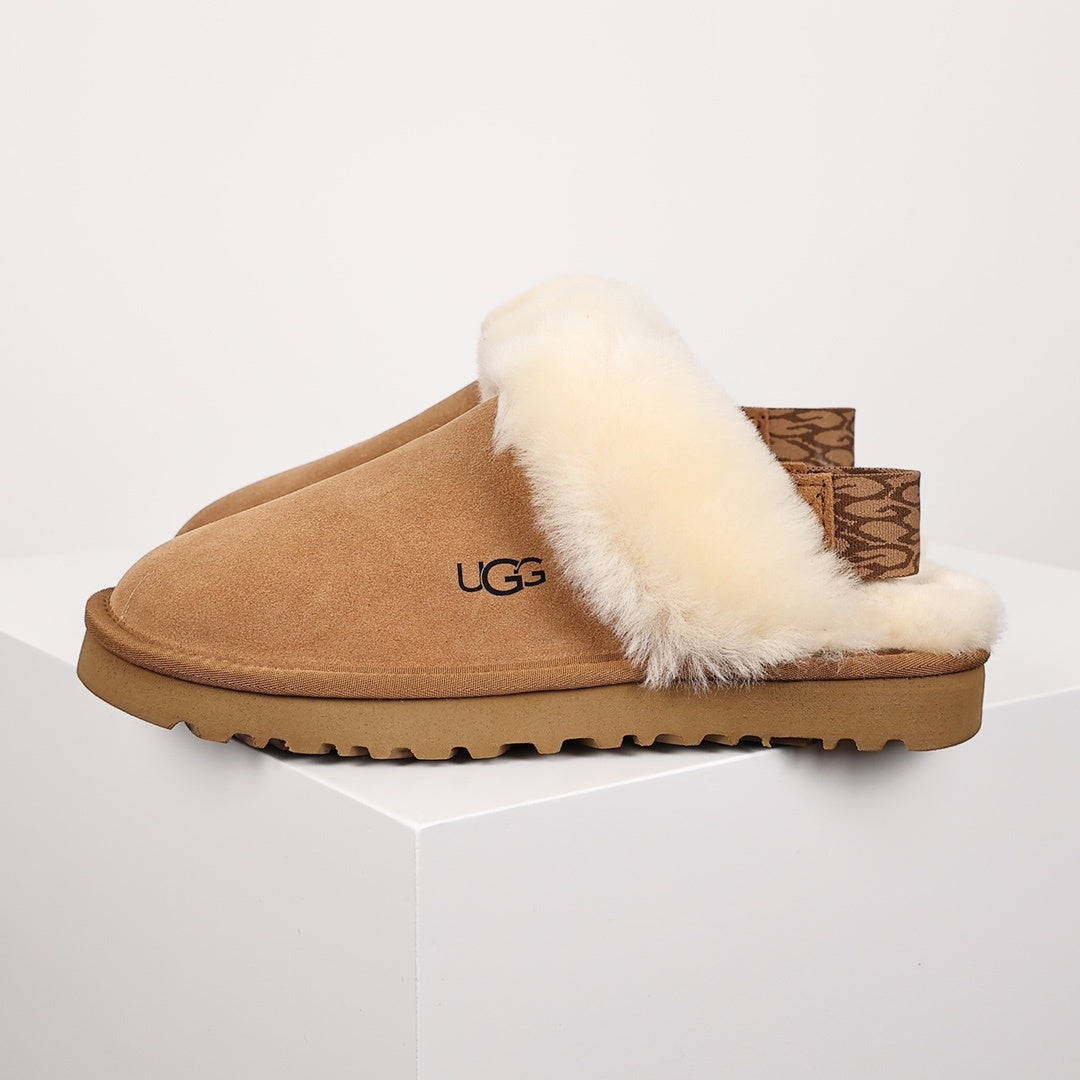 UGG Unisex Seasonal Mules & Slippers - Style 215587697 - view 1