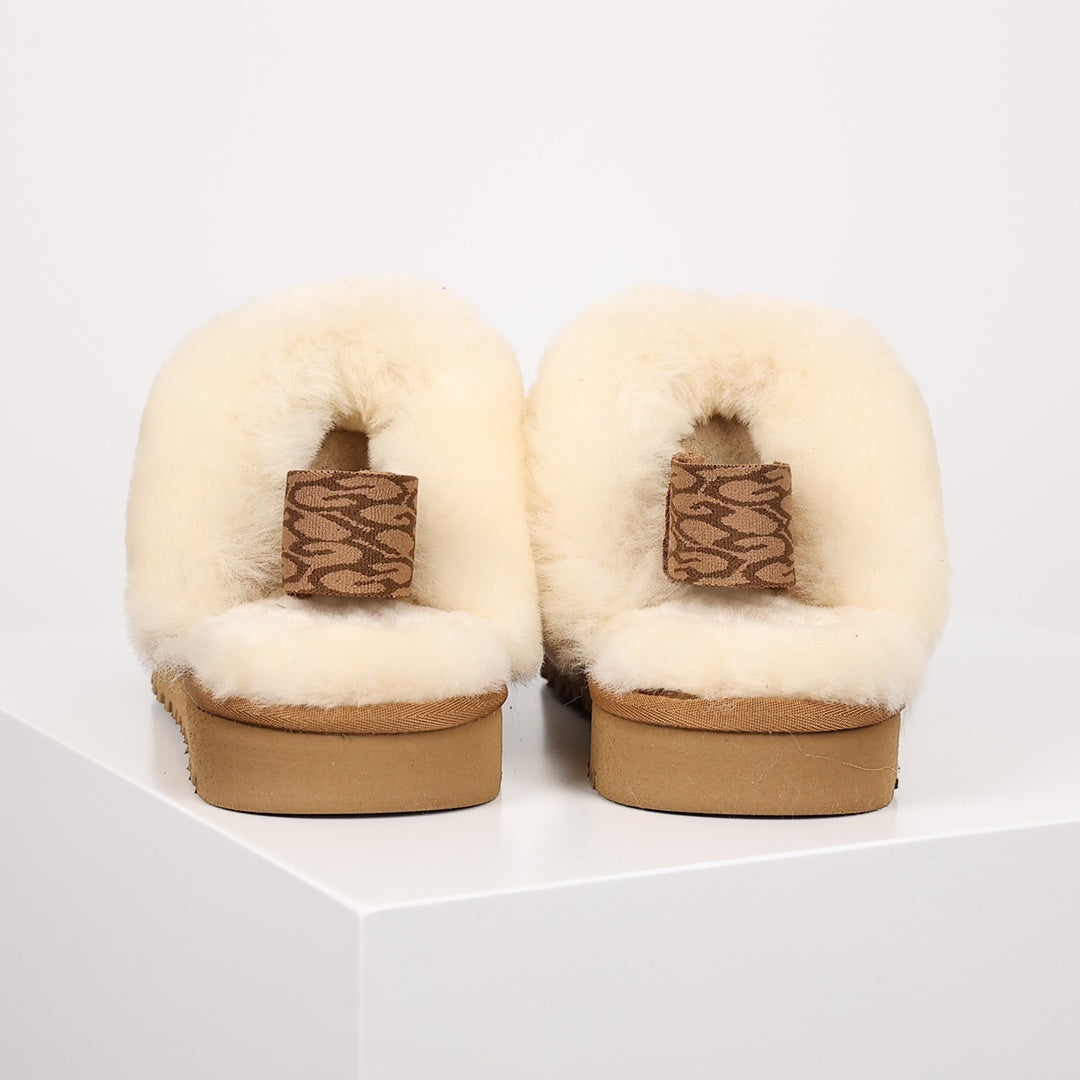 UGG Unisex Seasonal Mules & Slippers - Style 215587697 - view 8