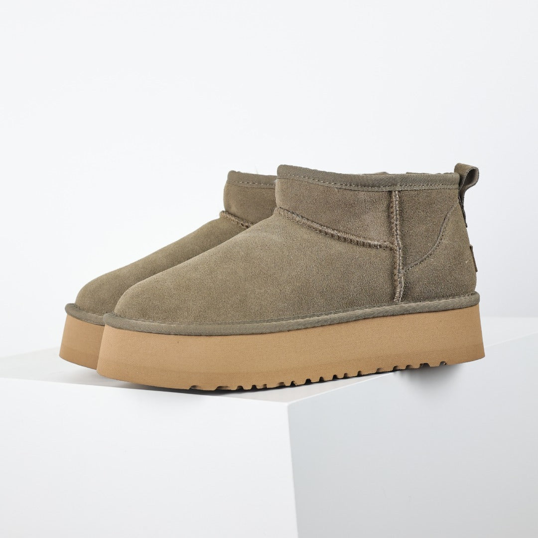 UGG Unisex Seasonal Short Boots - Style 215587746 - view 1