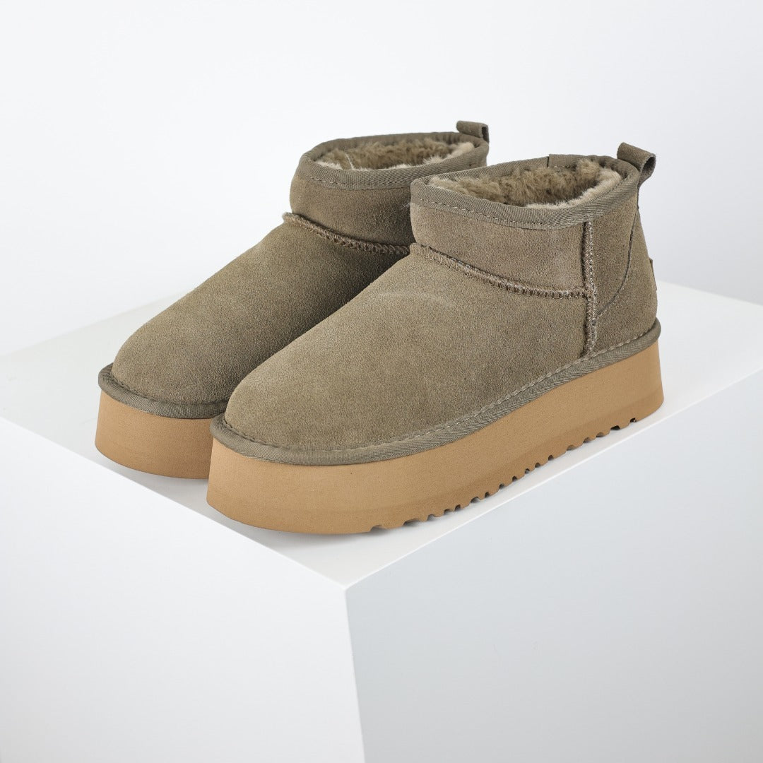 UGG Unisex Seasonal Short Boots - Style 215587746 - view 2
