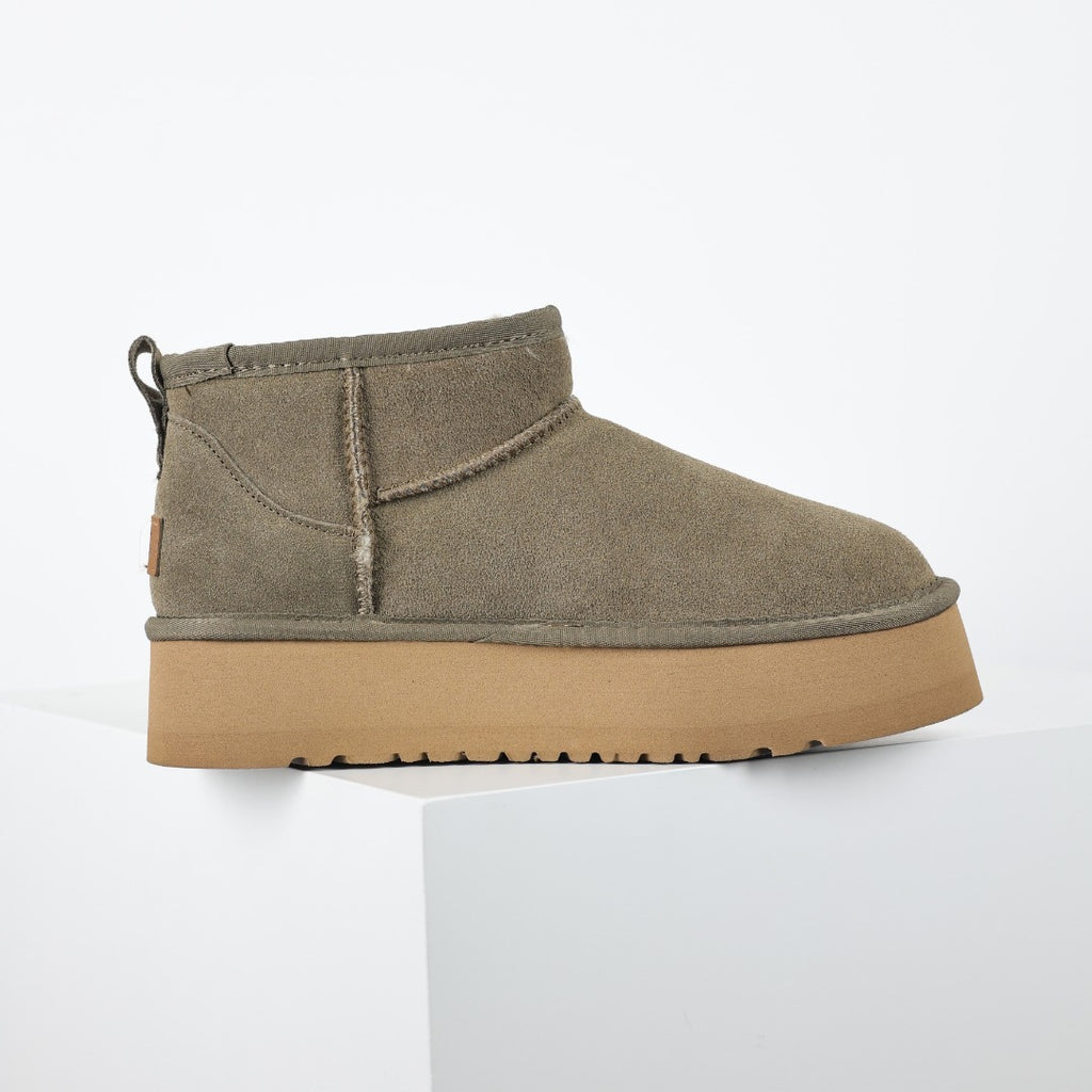 UGG Unisex Seasonal Short Boots - Style 215587746 - view 7