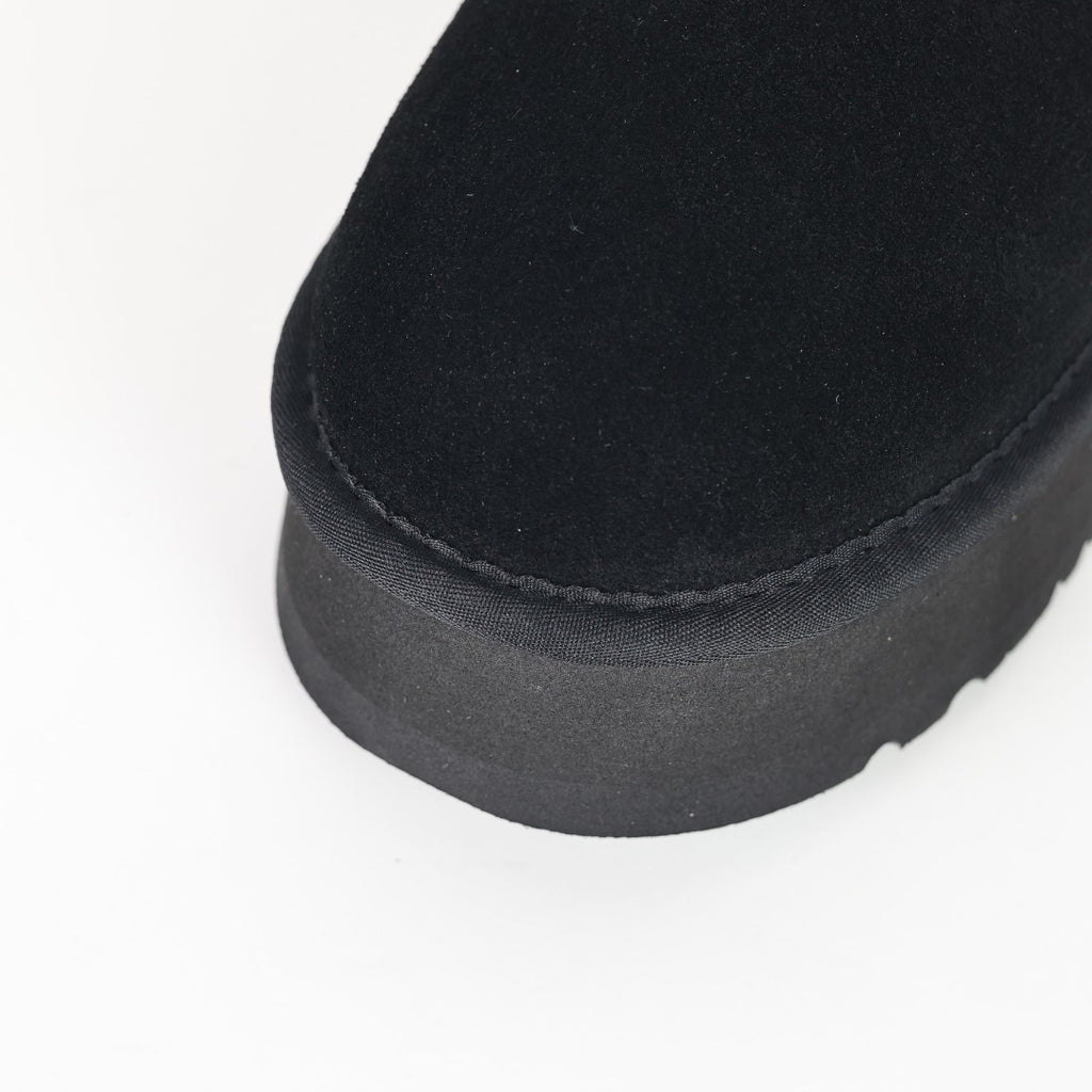 UGG Unisex Seasonal Short Boots - Style 215587749 - view 5