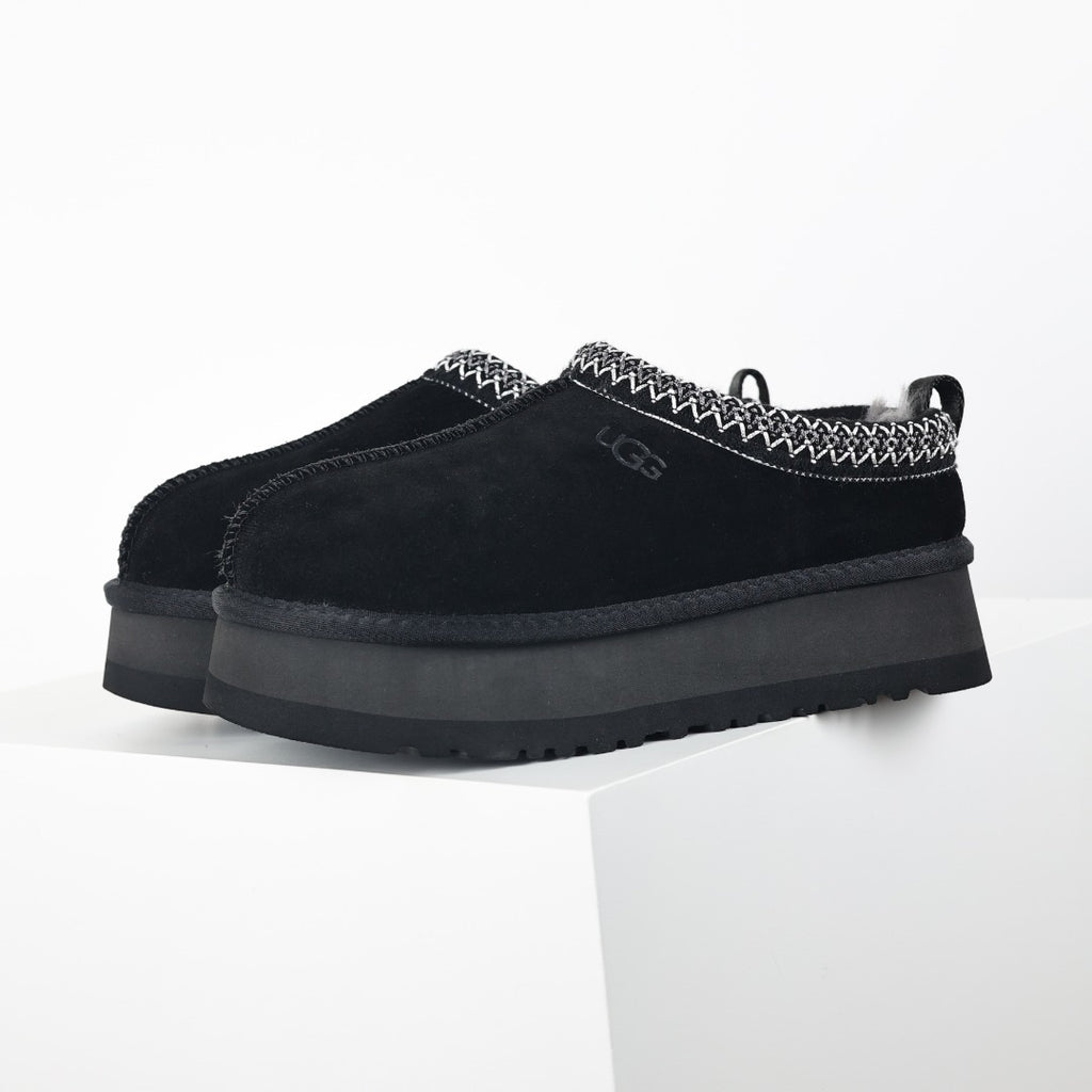UGG Unisex Seasonal Mules & Slippers - Style 215587752 - view 1