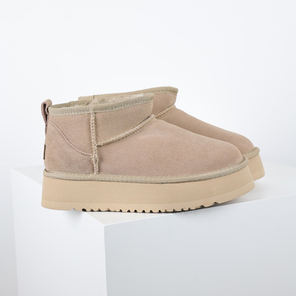 UGG Unisex Seasonal Short Boots - Style 215587754 - view 3