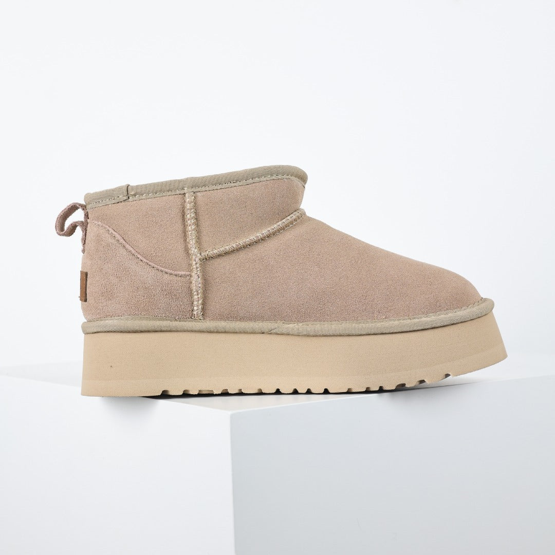 UGG Unisex Seasonal Short Boots - Style 215587754 - view 7