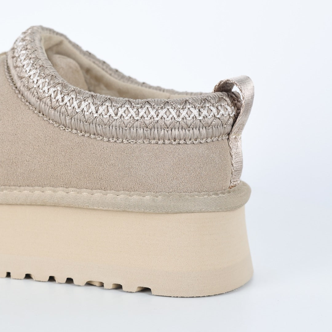 UGG Unisex Seasonal Mules & Slippers - Style 215587755 - view 4