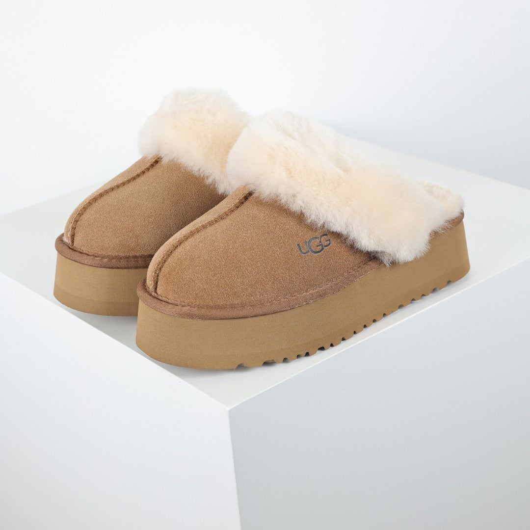 UGG Unisex Seasonal Winter Boots - Style 215587777 - view 2