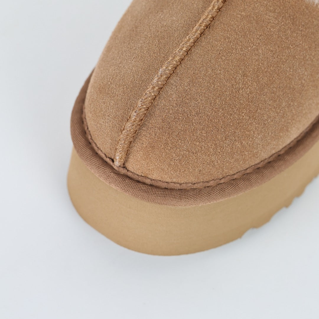 UGG Unisex Seasonal Winter Boots - Style 215587777 - view 5