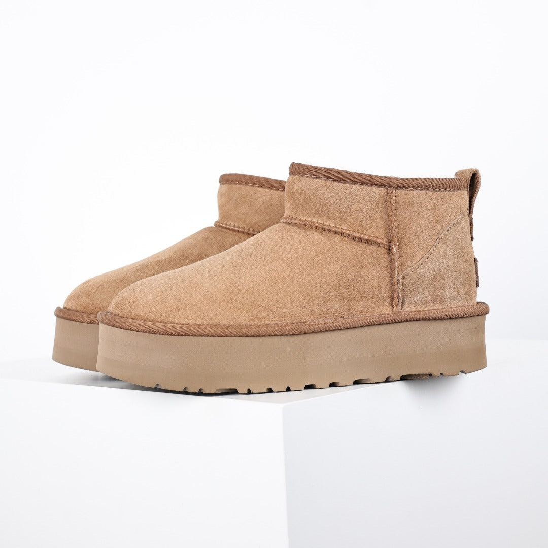 UGG Unisex Seasonal 3cm Platform Short Boots - Style 215587842 - view 1