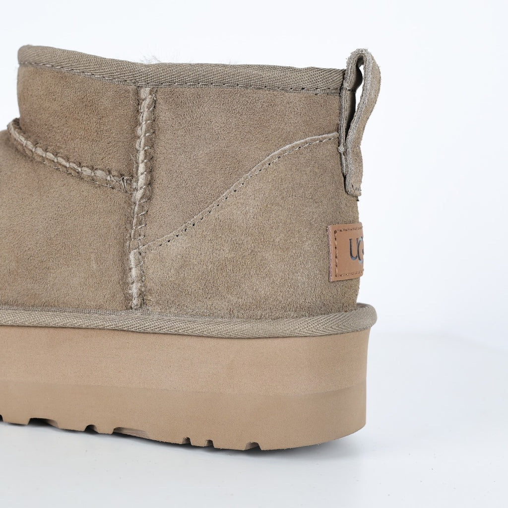 UGG Unisex Seasonal 3cm Platform Short Boots - Style 215587850 - view 4