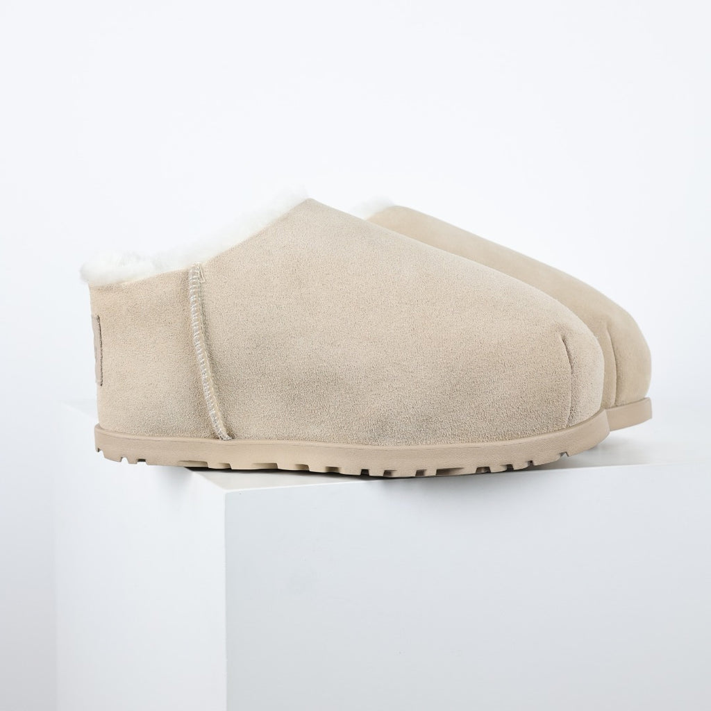 UGG Unisex Seasonal 4cm Platform Winter Boots - Style 215587875 - view 3