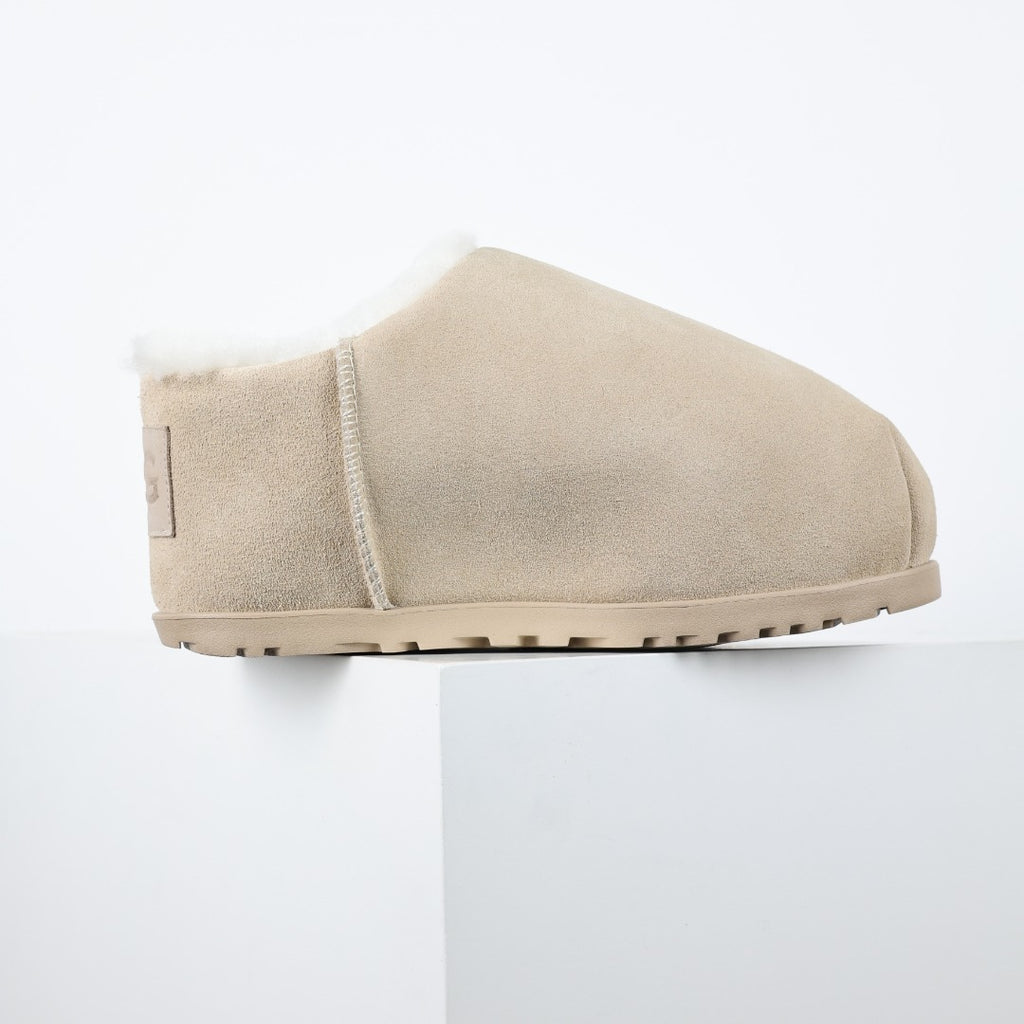 UGG Unisex Seasonal 4cm Platform Winter Boots - Style 215587875 - view 7