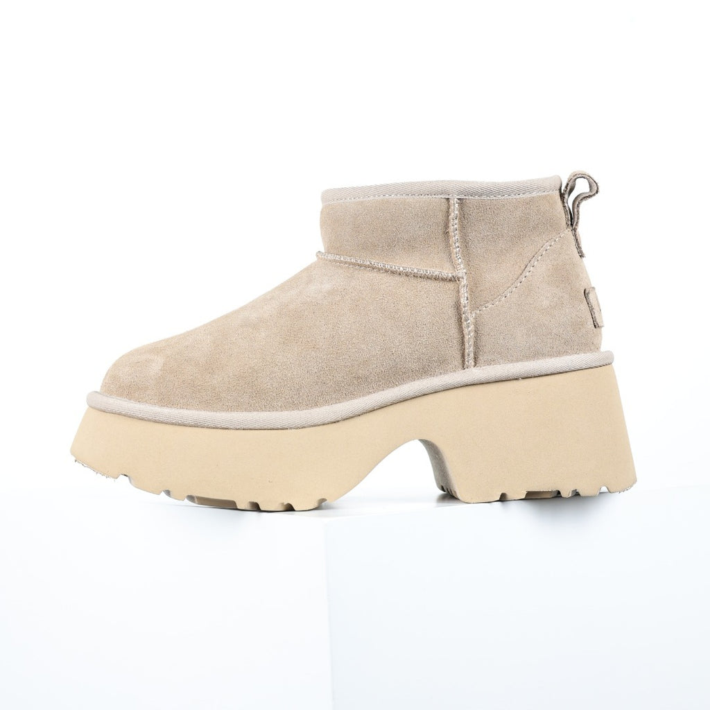 UGG Women's Seasonal 5cm Platform Short Boots - Style 215587881 - view 9