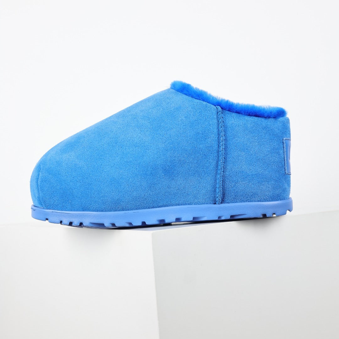 UGG Unisex Seasonal 4cm Platform Winter Boots - Style 215587882 - view 9