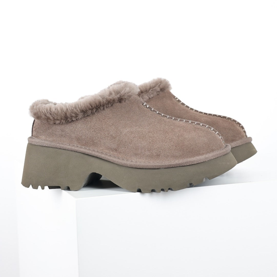 UGG Women's Seasonal 5cm Platform Winter Boots - Style 215587911 - view 3