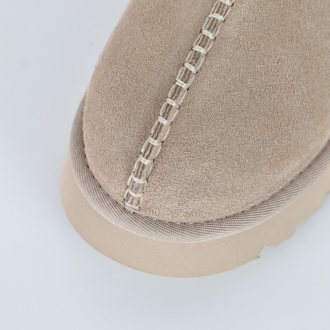 UGG Women's Seasonal 5cm Platform Winter Boots - Style 215587914 - view 5