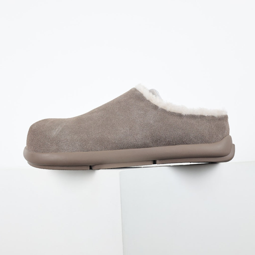 UGG Women's Seasonal Mules & Slippers - Style 215587992 - view 9