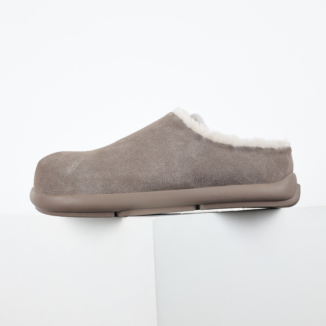 UGG Women's Seasonal Mules & Slippers - Style 215587992 - view 9