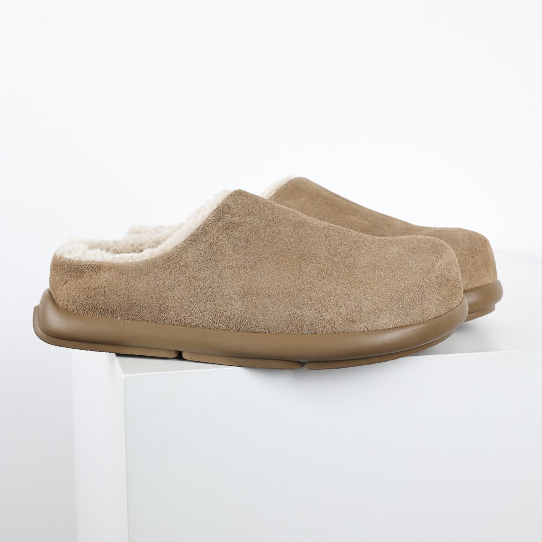 UGG Women's Seasonal Mules & Slippers - Style 215587993 - view 3