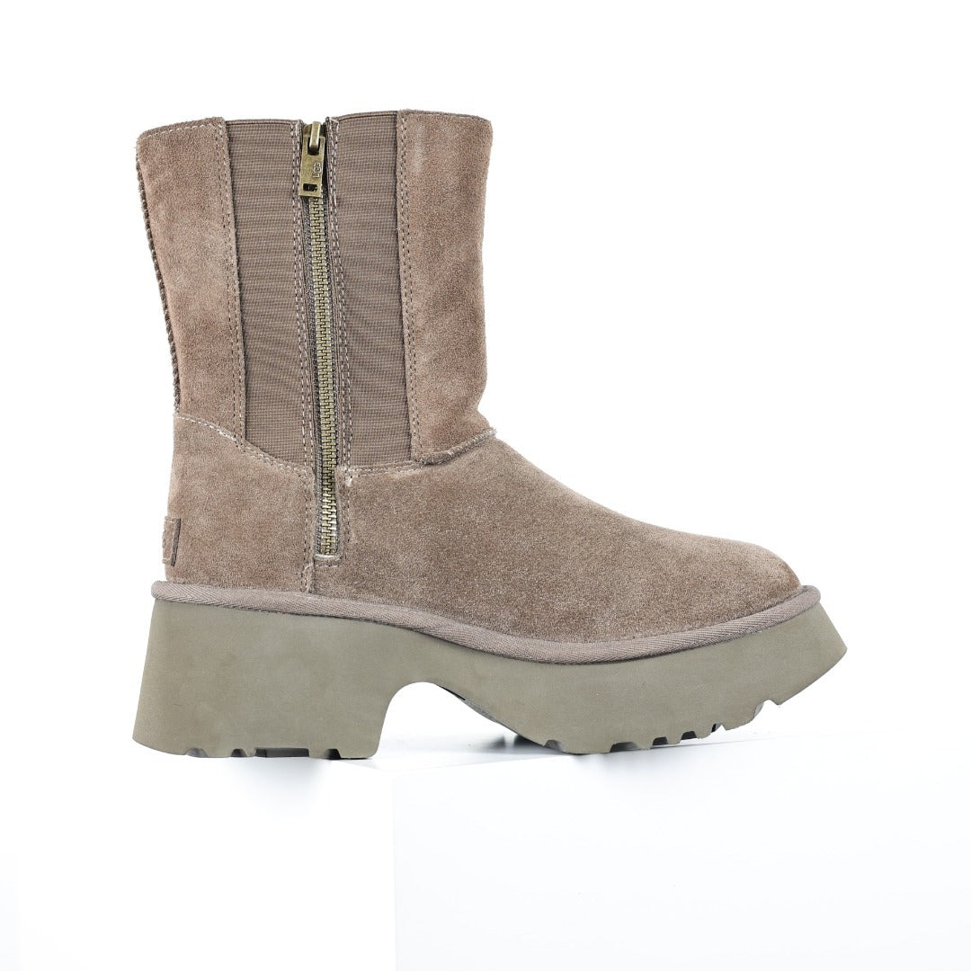 UGG Unisex Seasonal 5cm Platform Winter Boots - Style 215588031 - view 7
