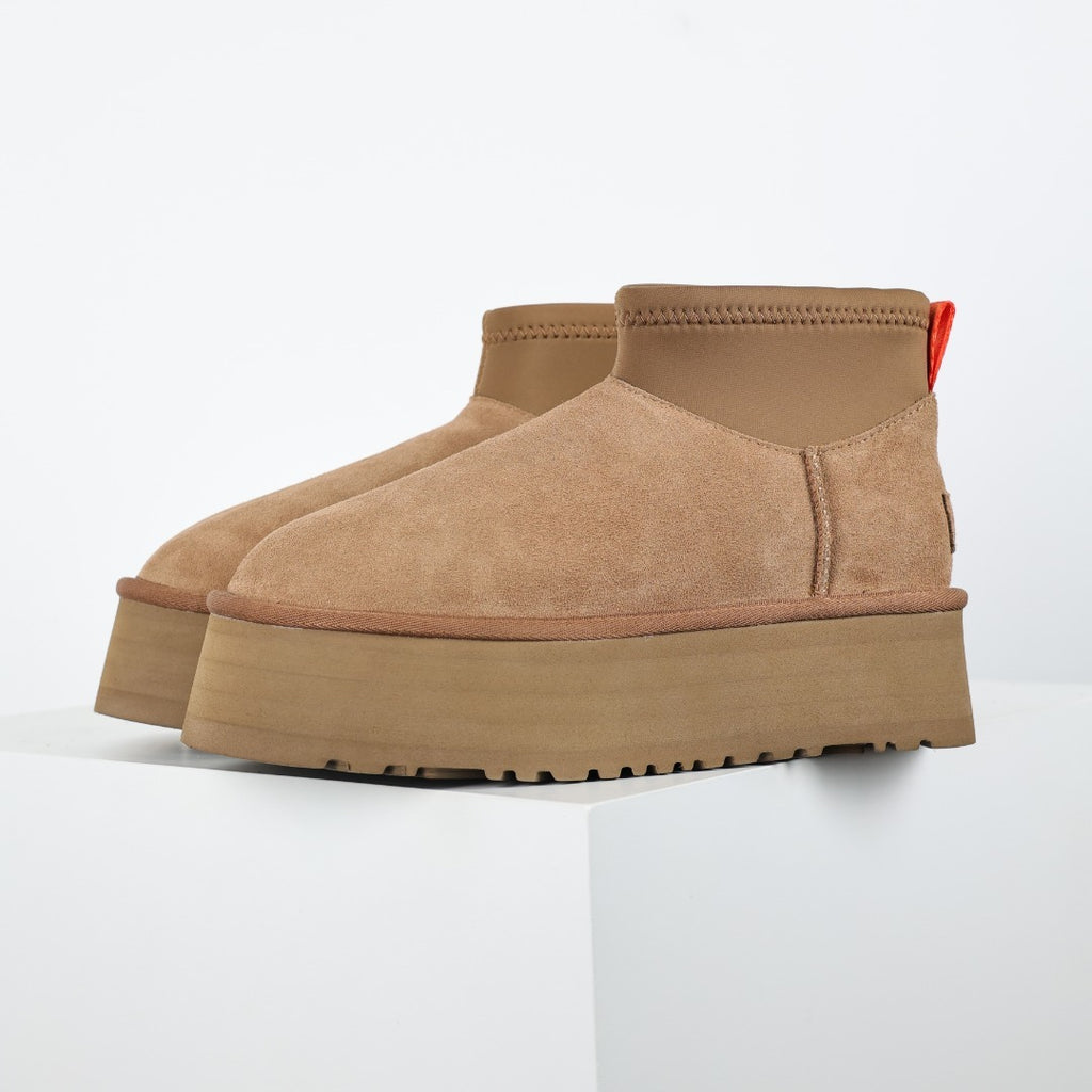 UGG Unisex Seasonal 5cm Platform Short Boots - Style 215588033 - view 1