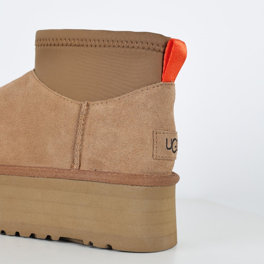 UGG Unisex Seasonal 5cm Platform Short Boots - Style 215588033 - view 4