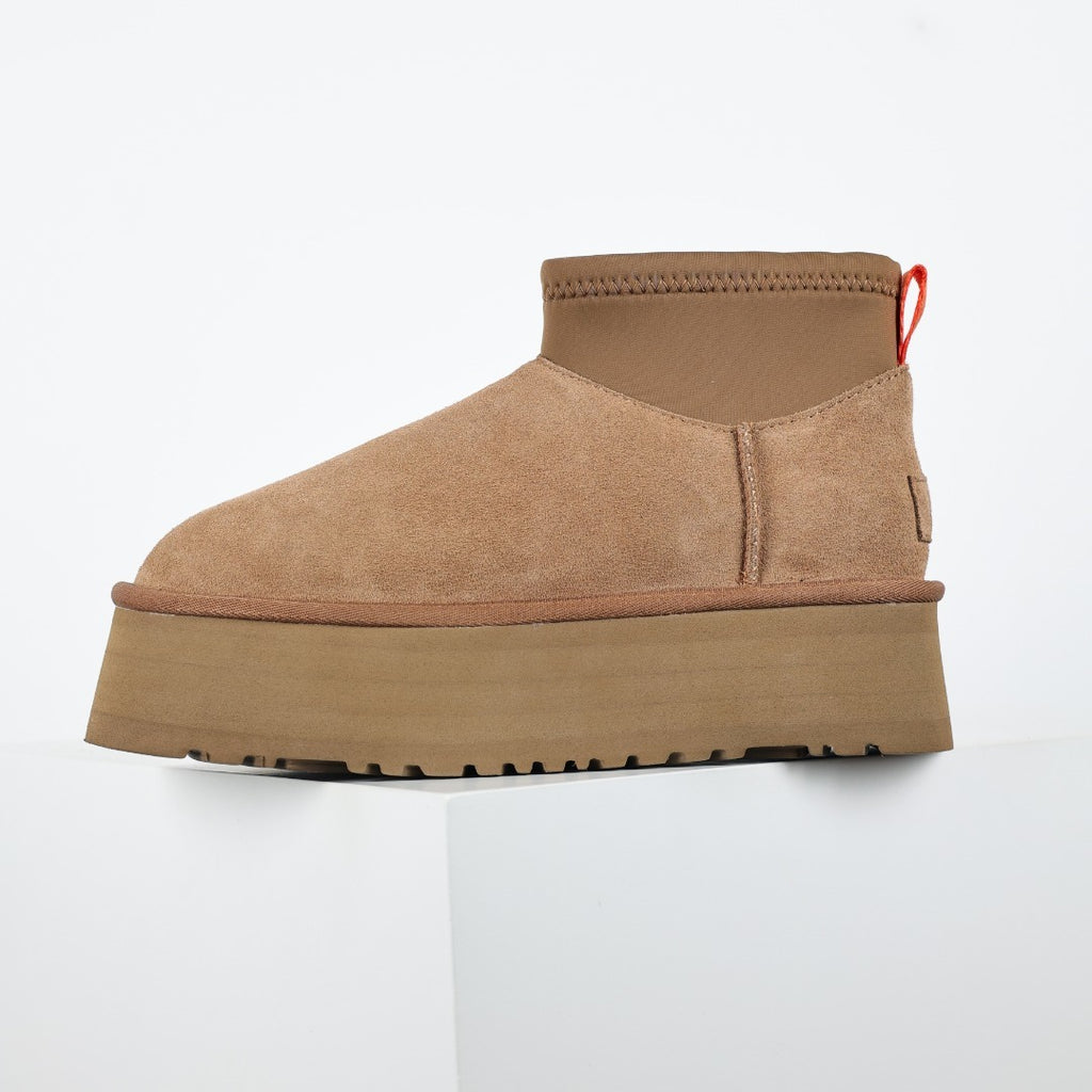 UGG Unisex Seasonal 5cm Platform Short Boots - Style 215588033 - view 9