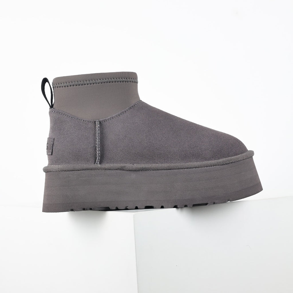 UGG Unisex Seasonal 5cm Platform Short Boots - Style 215588038 - view 7