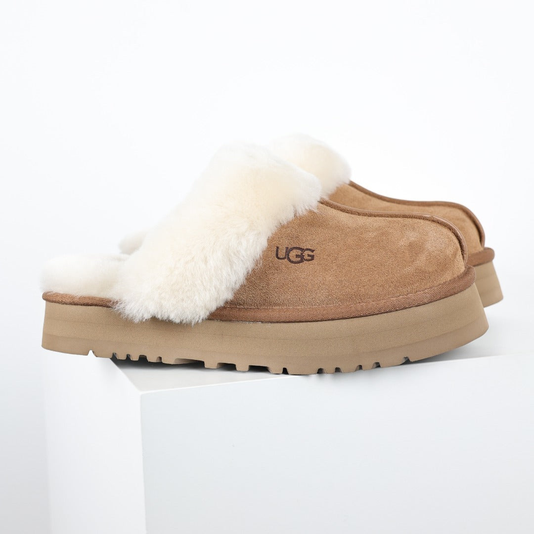 UGG Unisex Seasonal Mules & Slippers - Style 215588080 - view 3