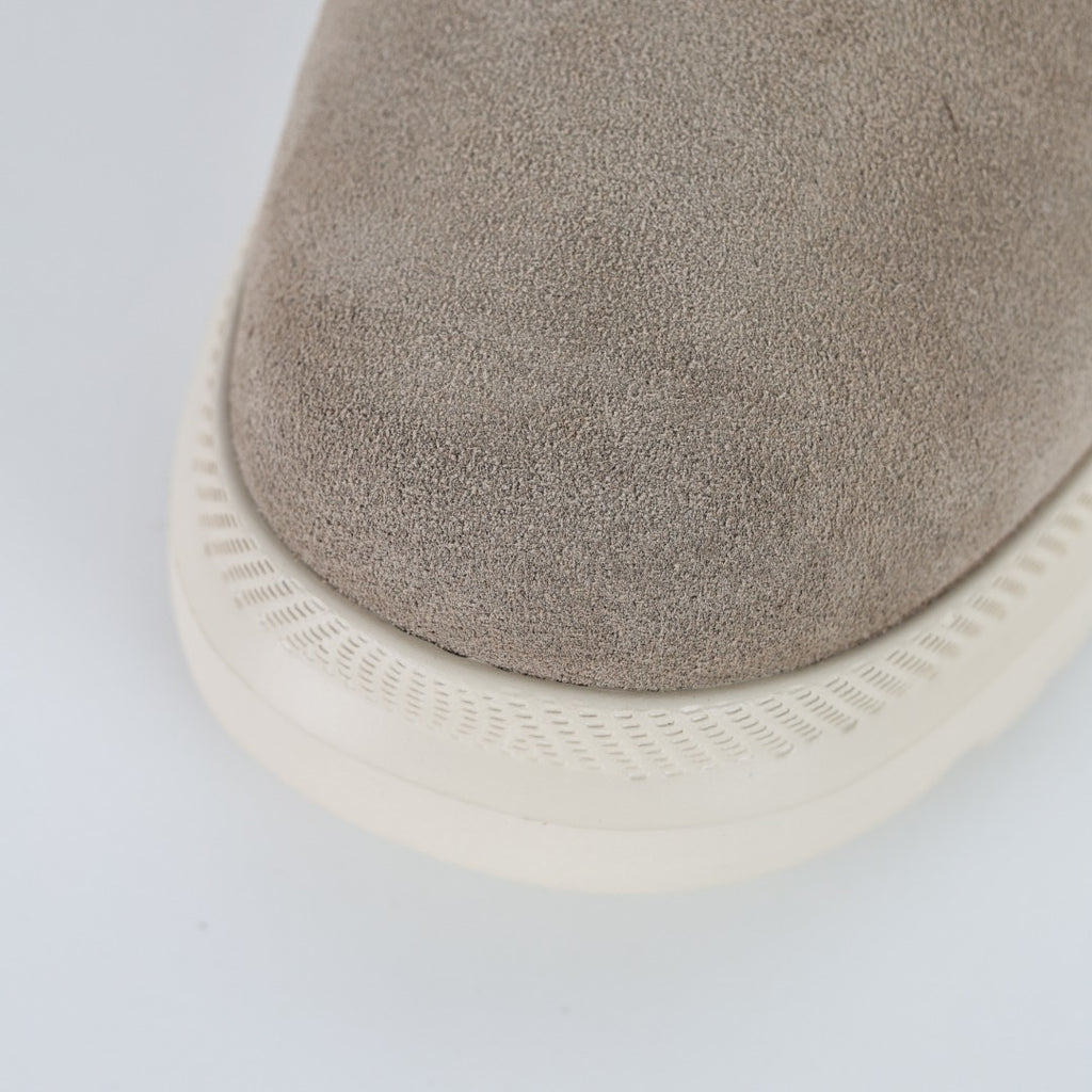 UGG Unisex Seasonal Winter Boots - Style 215588087 - view 5