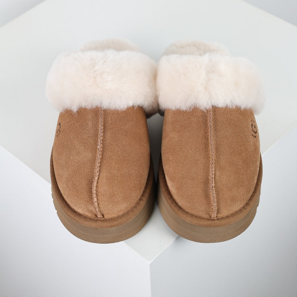 UGG Unisex Seasonal 3cm Platform Mules & Slippers - Style 215588089 - view 8