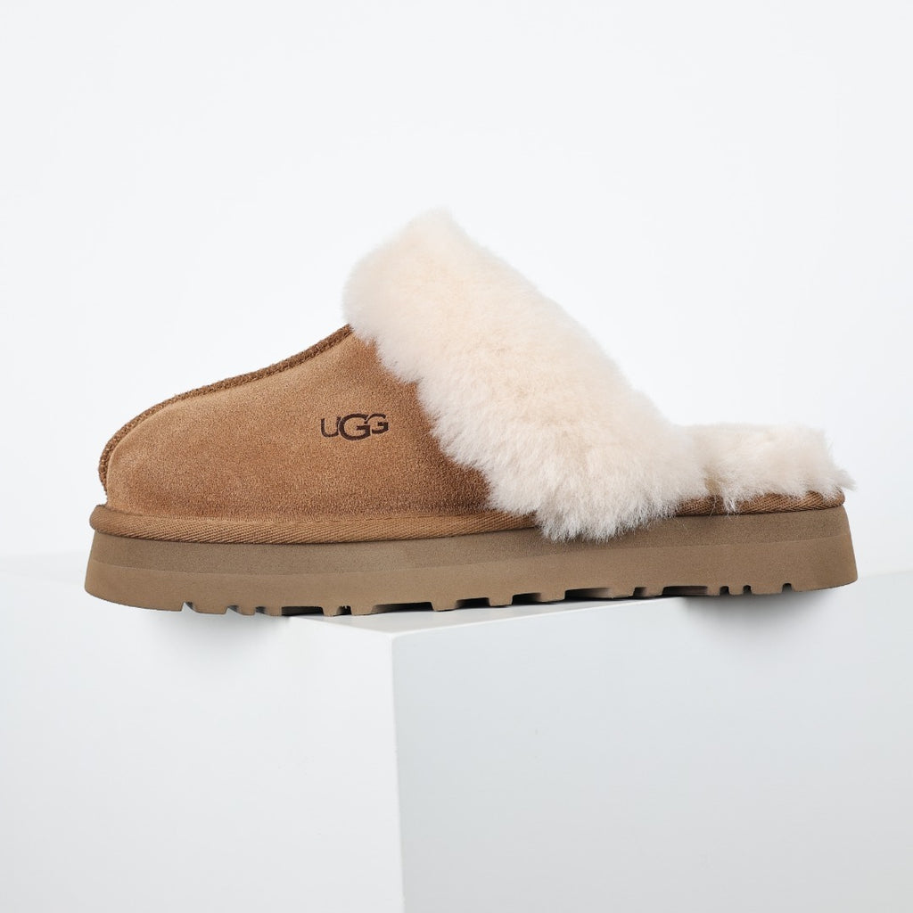 UGG Unisex Seasonal 3cm Platform Mules & Slippers - Style 215588089 - view 9