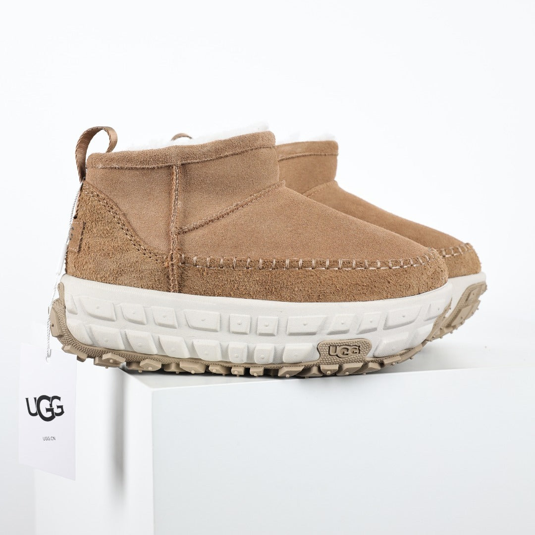 UGG Women's Seasonal 5cm Platform Winter Boots - Style 215588126 - view 3