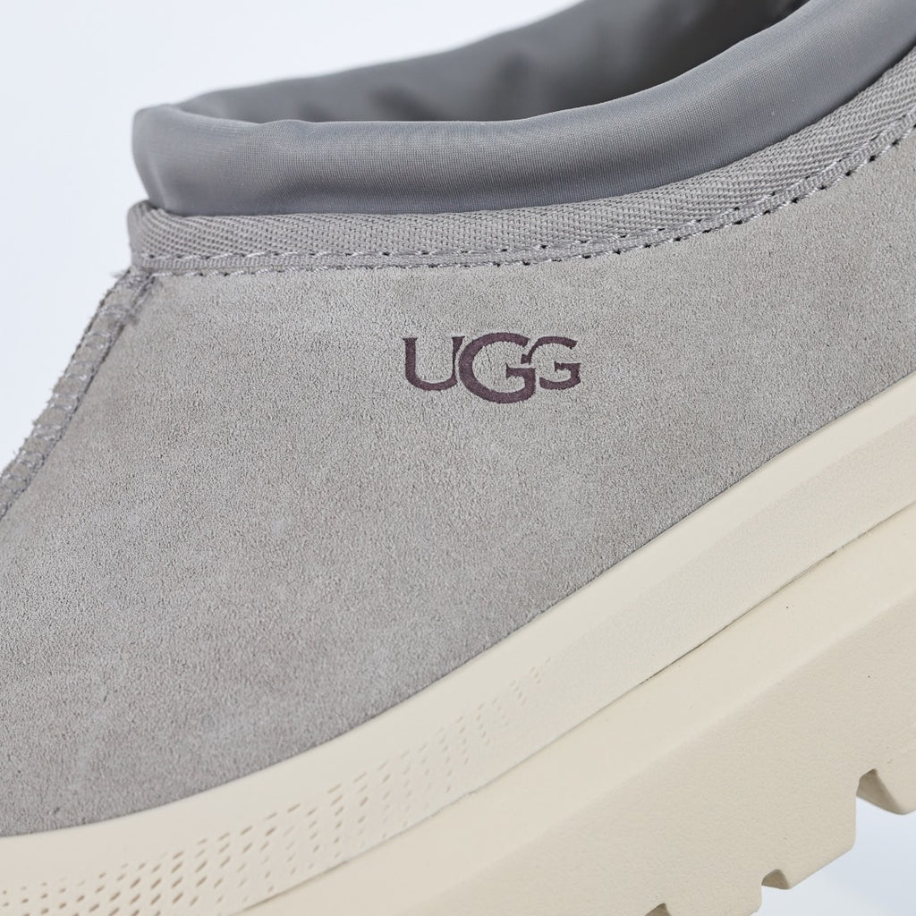 UGG Unisex Seasonal 4cm Platform Winter Boots - Style 215588177 - view 6