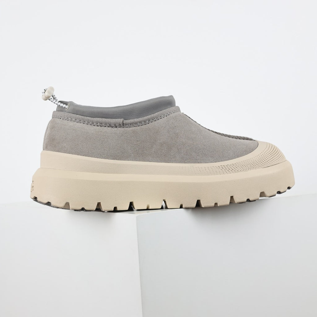 UGG Unisex Seasonal 4cm Platform Winter Boots - Style 215588177 - view 7