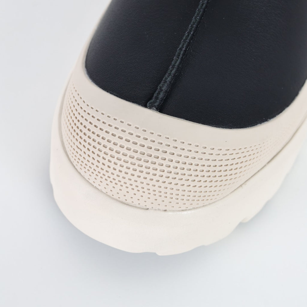 UGG Unisex Seasonal 4cm Platform Winter Boots - Style 215588182 - view 5