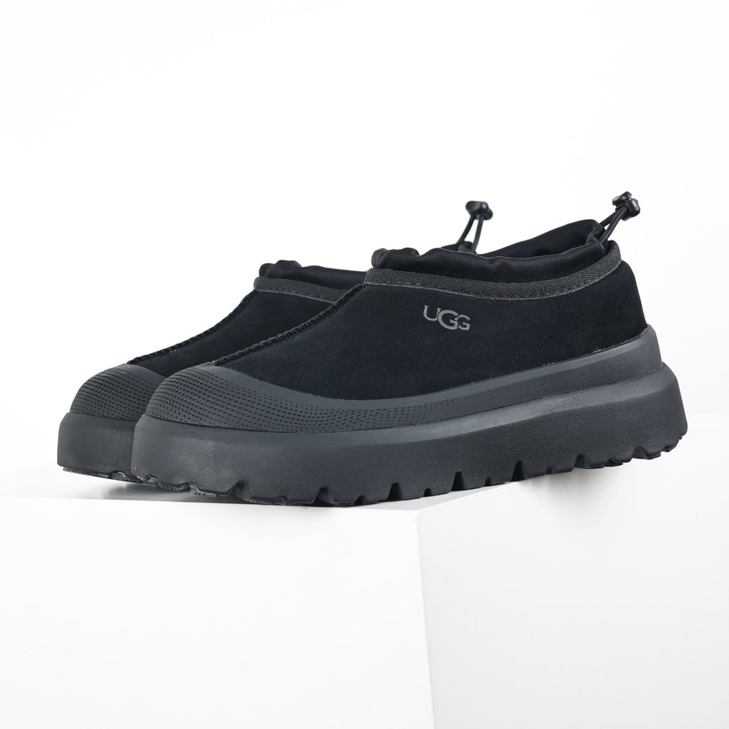 UGG Unisex Seasonal 4cm Platform Winter Boots - Style 215588211 - view 1