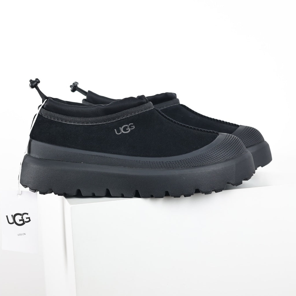 UGG Unisex Seasonal 4cm Platform Winter Boots - Style 215588211 - view 3