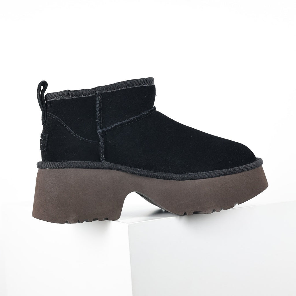 UGG Women's Seasonal 5cm Platform Short Boots - Style 215588212 - view 7