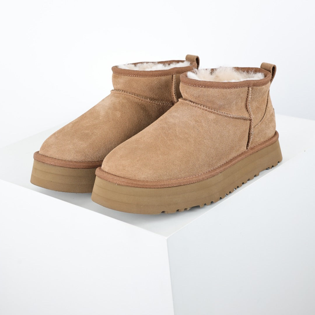 UGG Unisex Seasonal 3cm Platform Short Boots - Style 215588213 - view 2