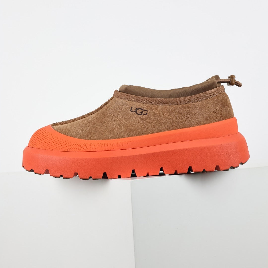 UGG Unisex Seasonal 4cm Platform Winter Boots - Style 215588216 - view 9