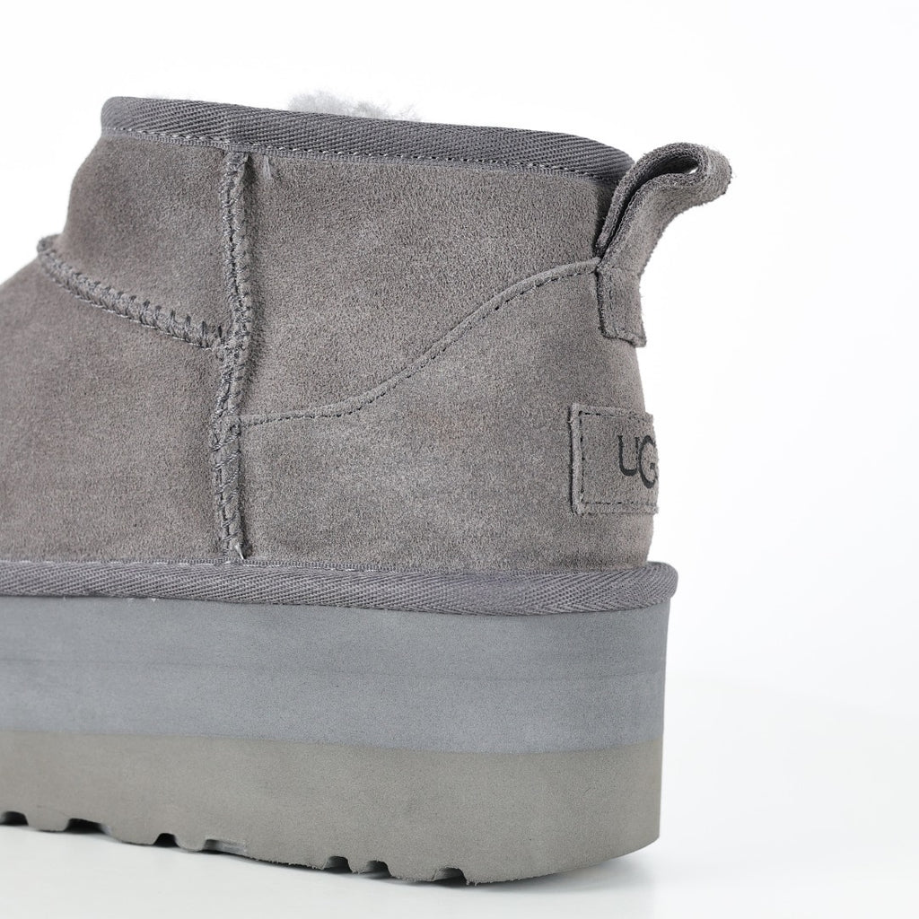 UGG Unisex Seasonal 5cm Platform Short Boots - Style 215588262 - view 4