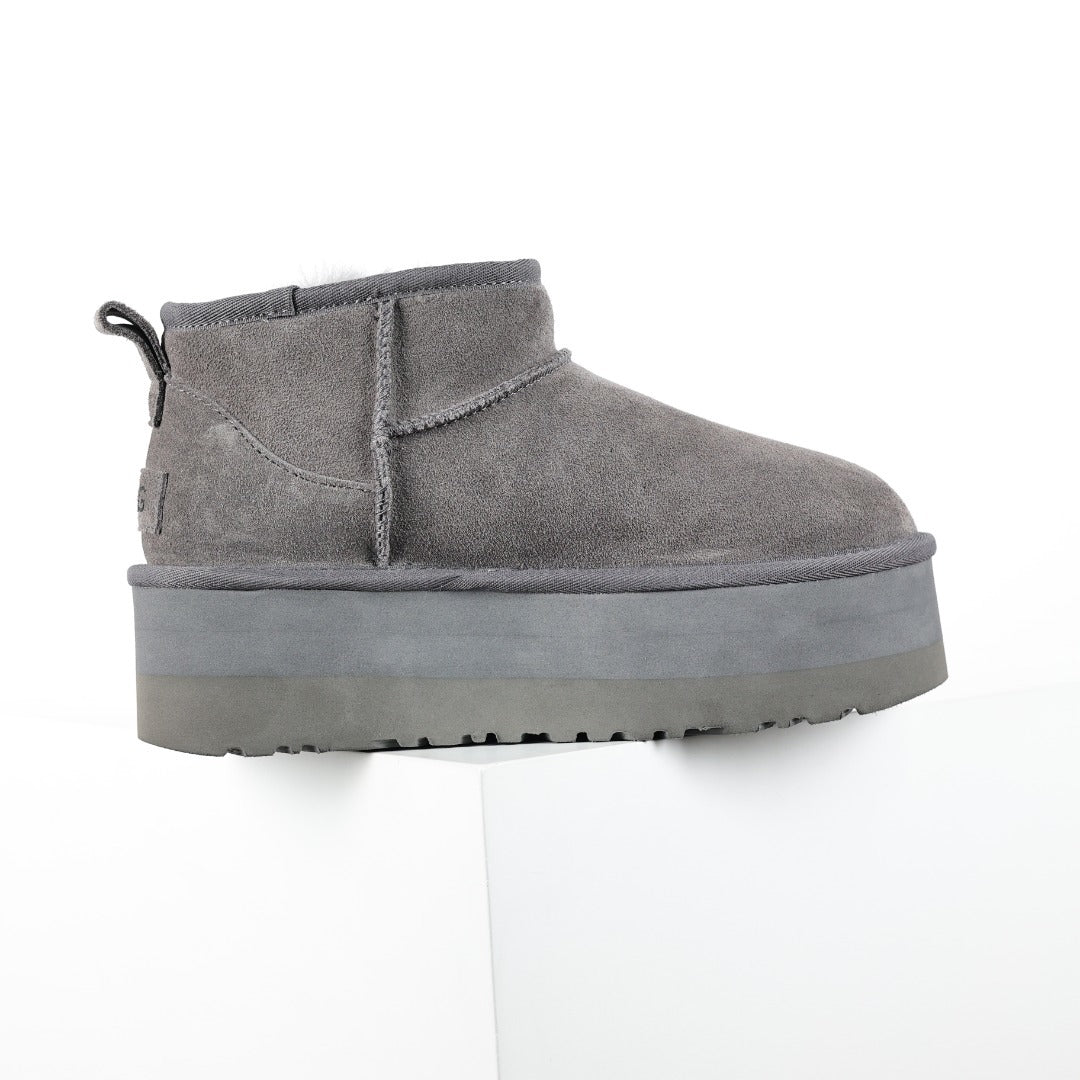 UGG Unisex Seasonal 5cm Platform Short Boots - Style 215588262 - view 7