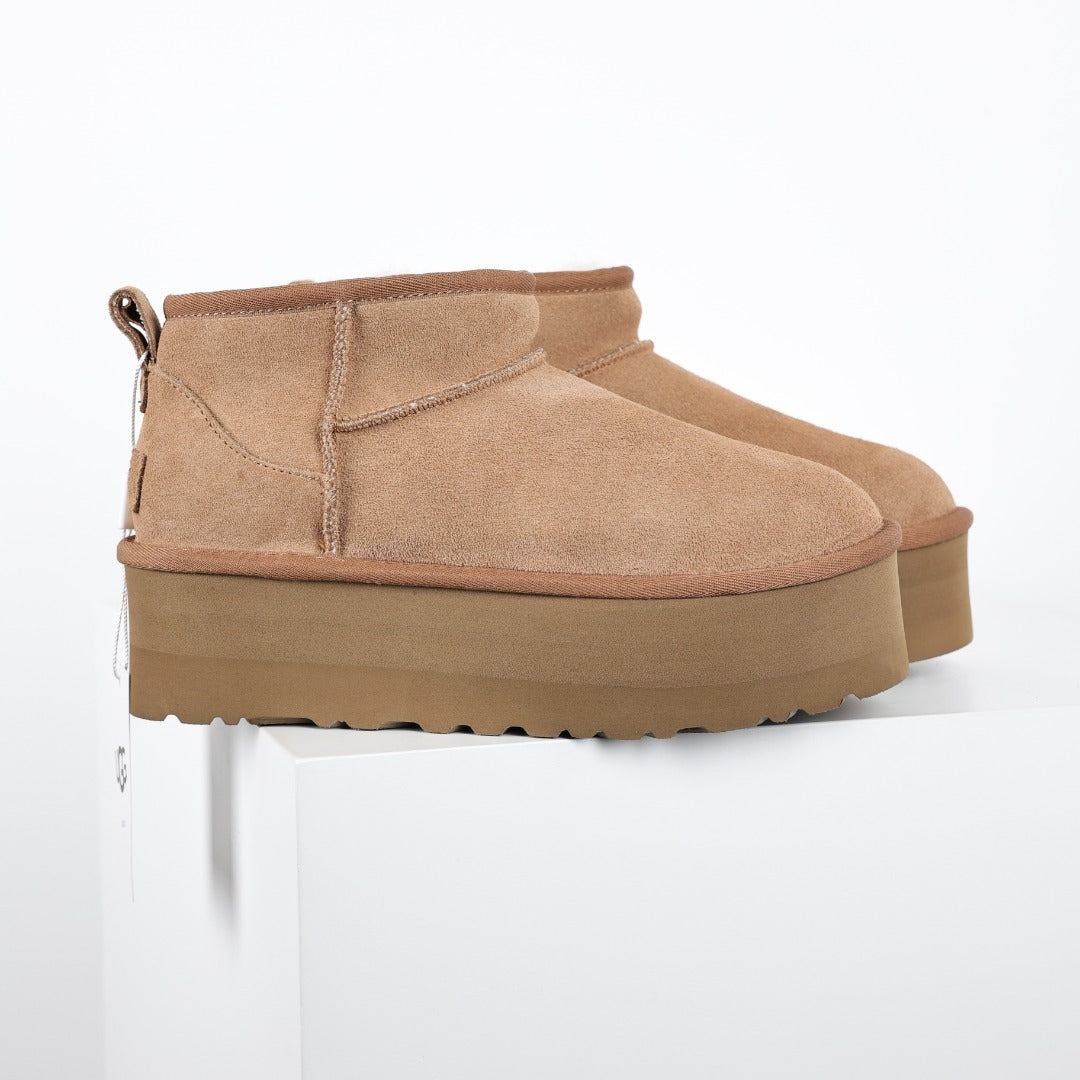 UGG Unisex Seasonal 5cm Platform Short Boots - Style 215588270 - view 3