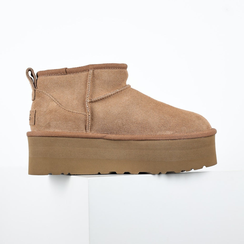 UGG Unisex Seasonal 5cm Platform Short Boots - Style 215588270 - view 7