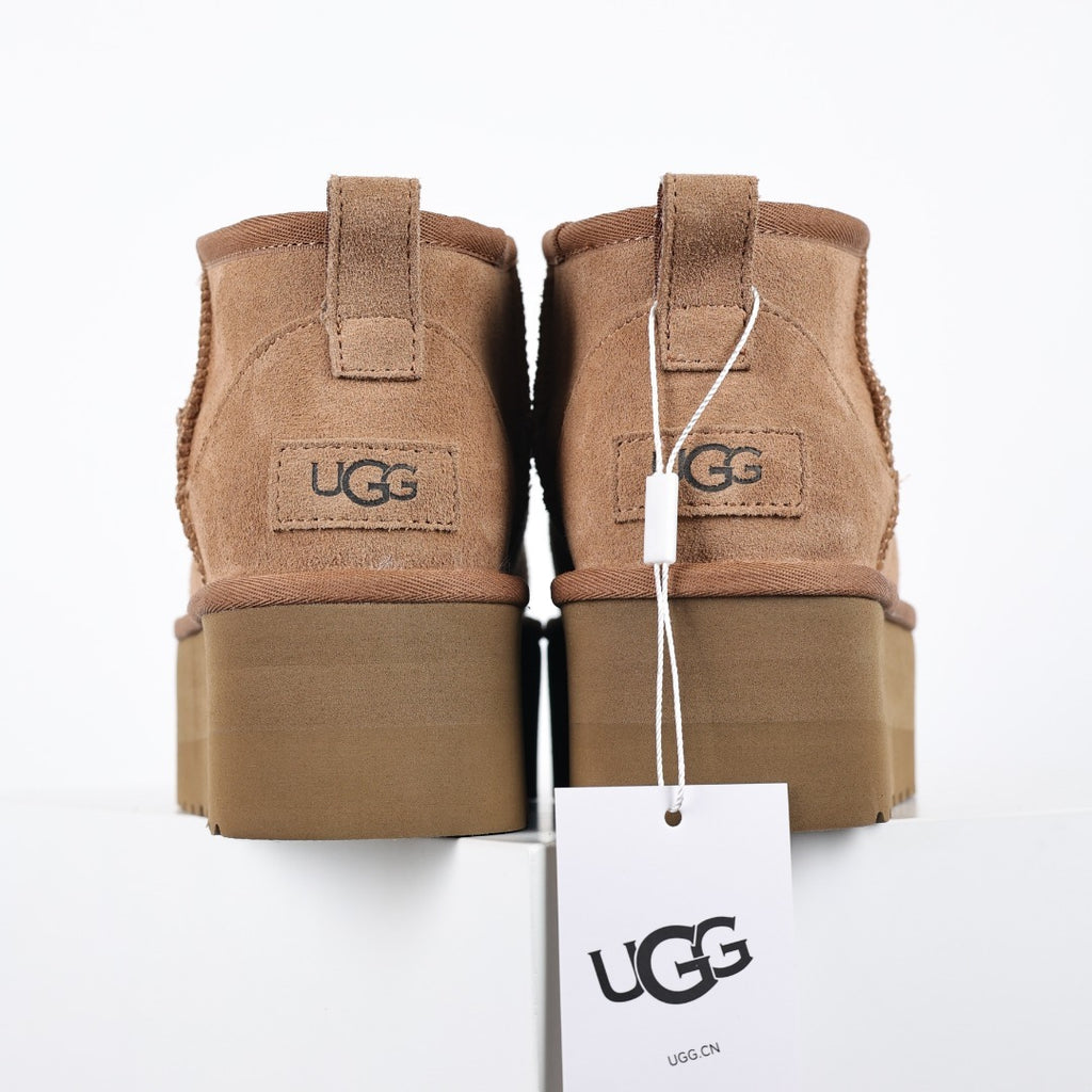 UGG Unisex Seasonal 5cm Platform Short Boots - Style 215588270 - view 8