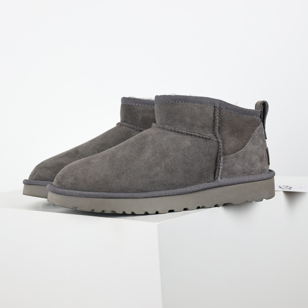 UGG Unisex Seasonal 1.5cm Platform Short Boots - Style 215588308 - view 1