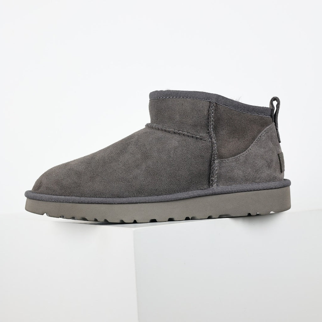 UGG Unisex Seasonal 1.5cm Platform Short Boots - Style 215588308 - view 9